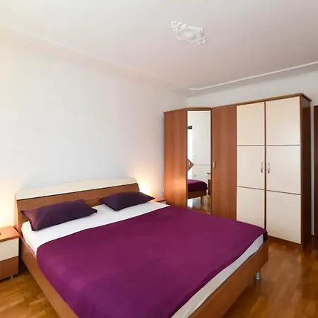 House Stinjan With Sea View