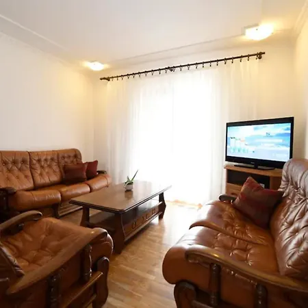 House Stinjan With Sea View Vakantiehuis Pula