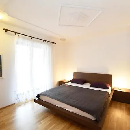 House Stinjan With Sea View