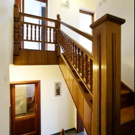 Vakantiehuis House Stinjan With Sea View